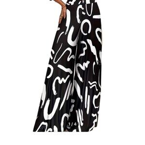 SHEIN Black and White Wide Leg Jumpsuit with Graphic Print